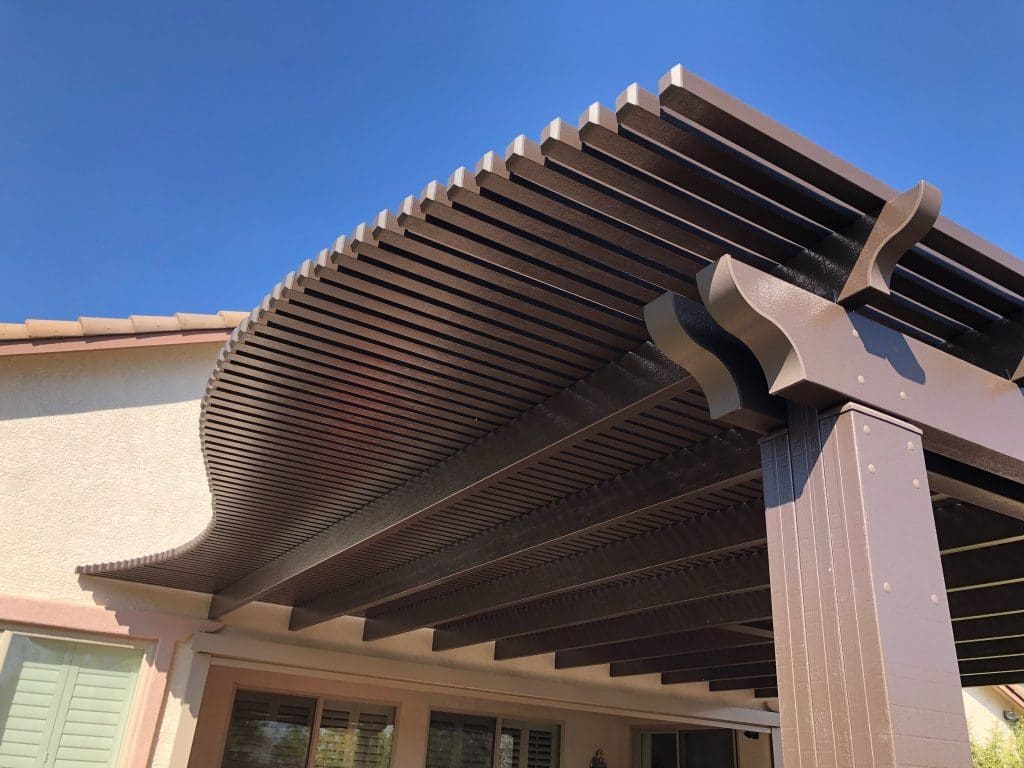 Knotwood™ Aluminum Wood-Look Patio Covers