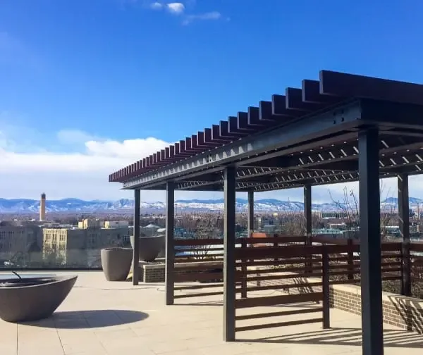 Knotwood™ Aluminum Wood-Look Patio Covers