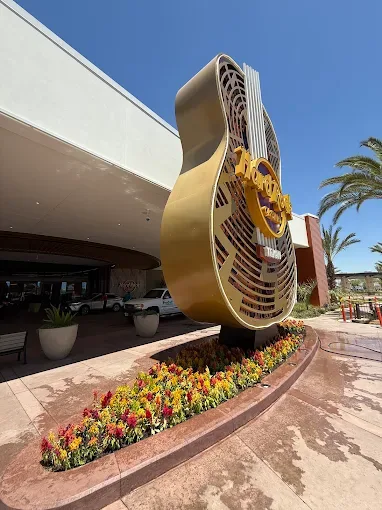 Commercial Landscape Maintenance