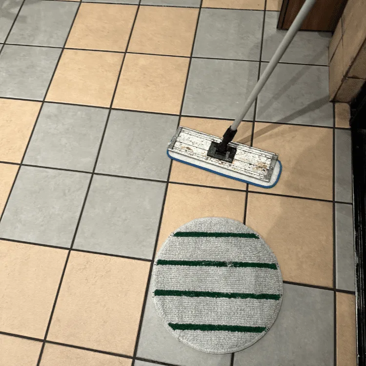 Complete Carpet And Tile Cleaning project photo